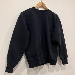 Aritzia Super Fleece Crewneck
Size Womens XS